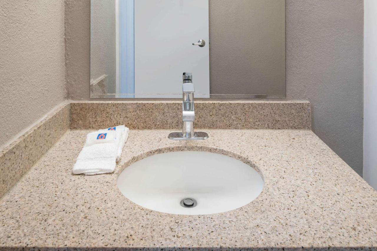 Motel 6-Fontana, Ca Dış mekan fotoğraf